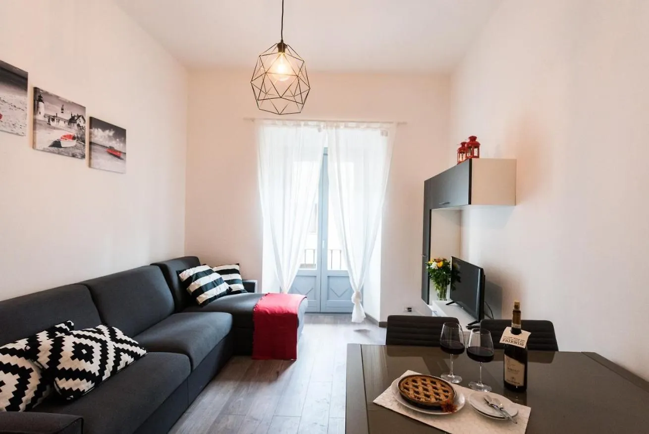 Central & Modern Apartment By Rent All Como