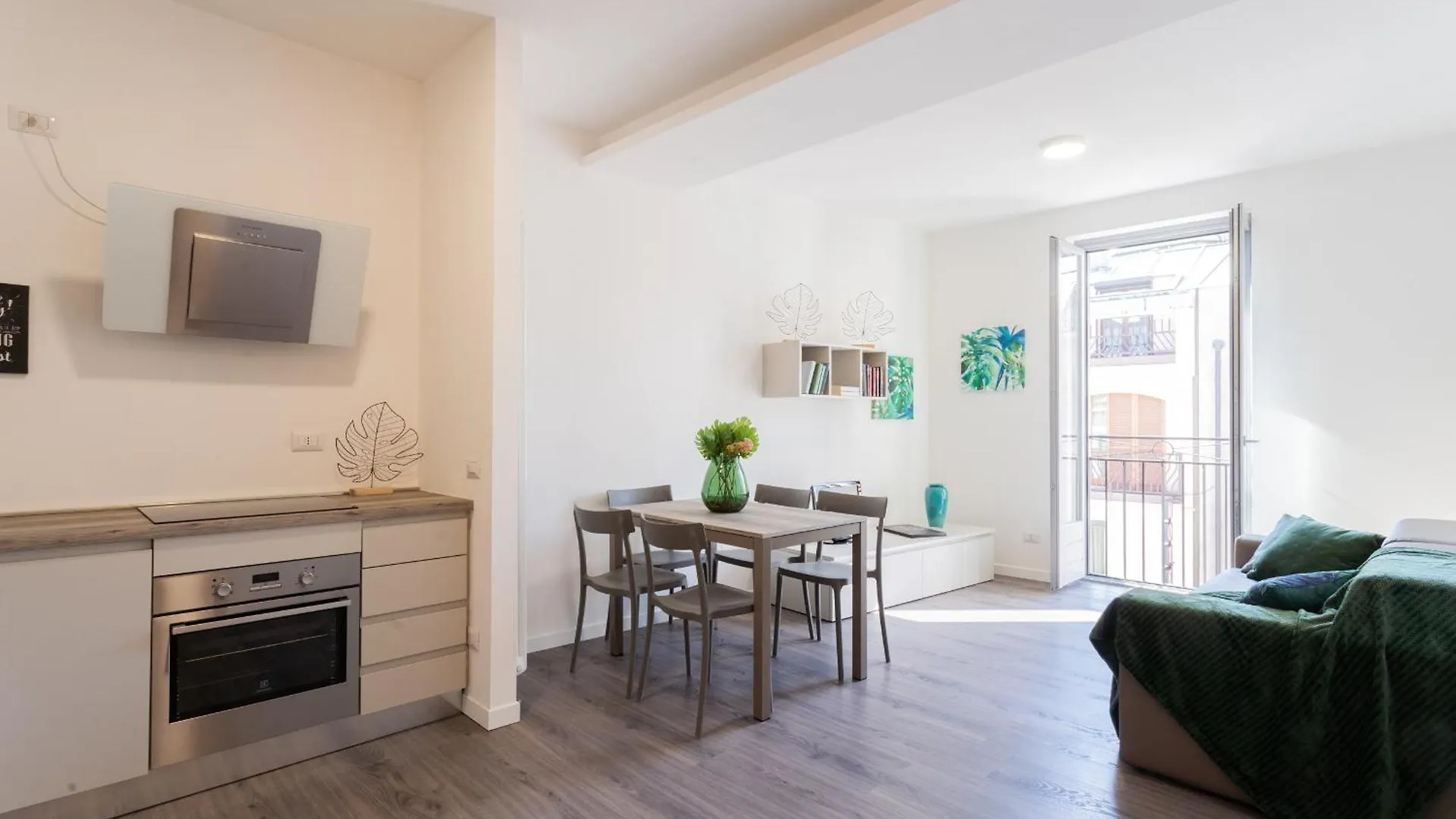 Central & Modern Apartment By Rent All Como 0*,  Italy
